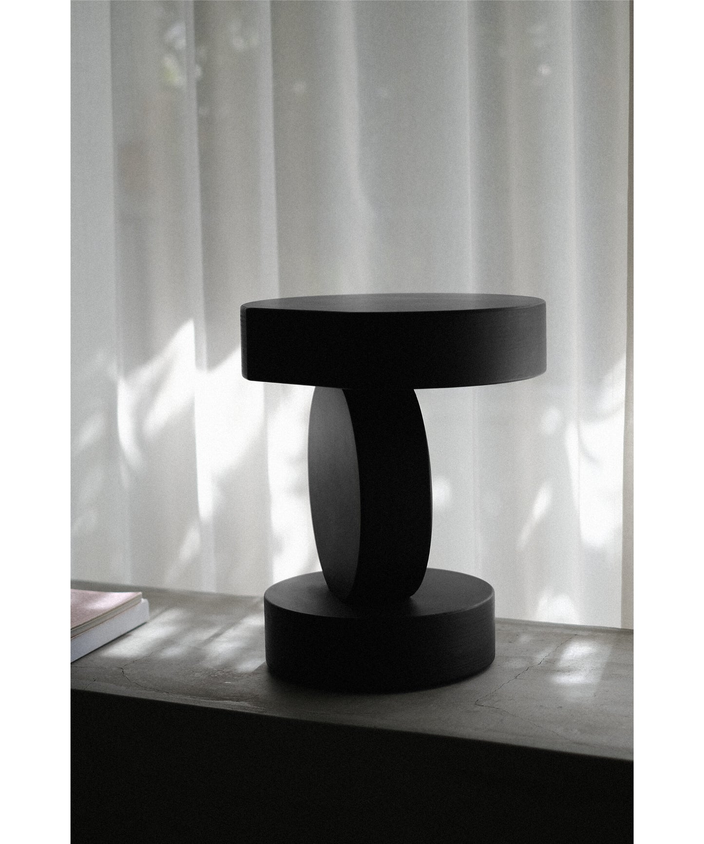 Balancing stool White lily