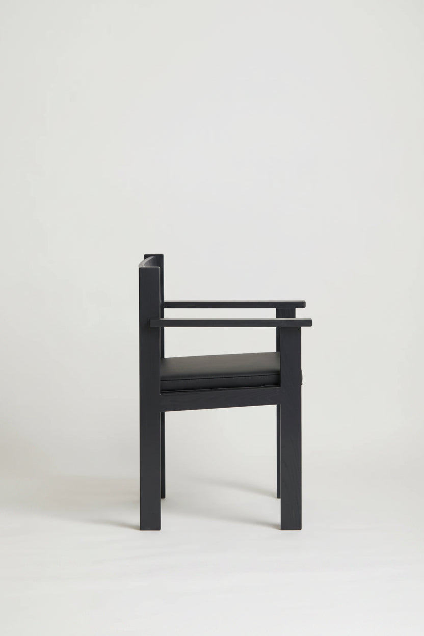 Hi chair